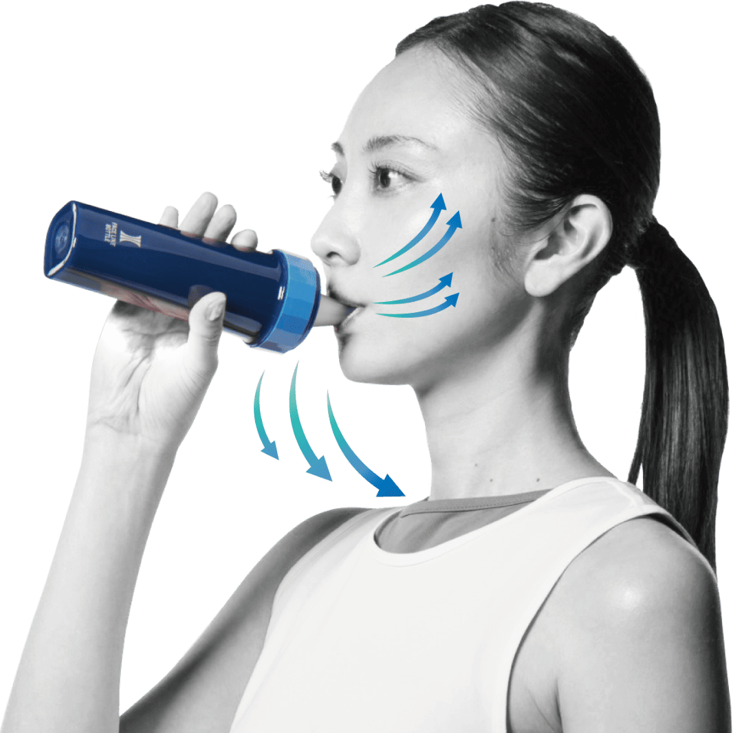 舌を上下に動かす運動をしながら飲料を飲むことで、舌周りの筋肉を鍛えることができます。